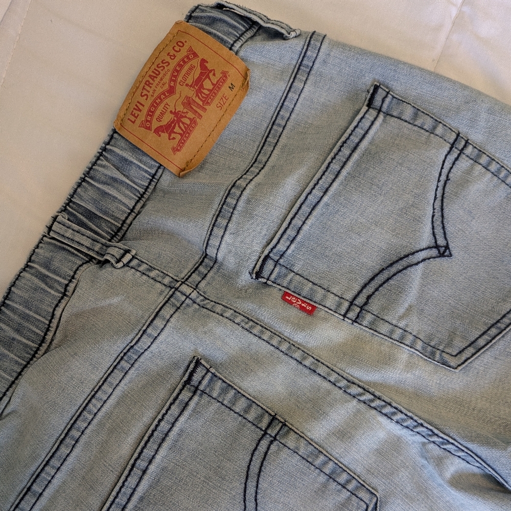 Levi's Kids Light Blue Denim Jeans - Picture 5 of 8